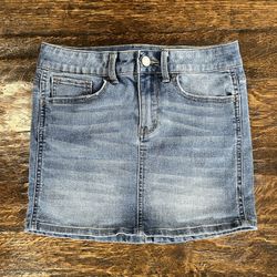 Girls SO Denim Skirt Distressed Size 10 (A)