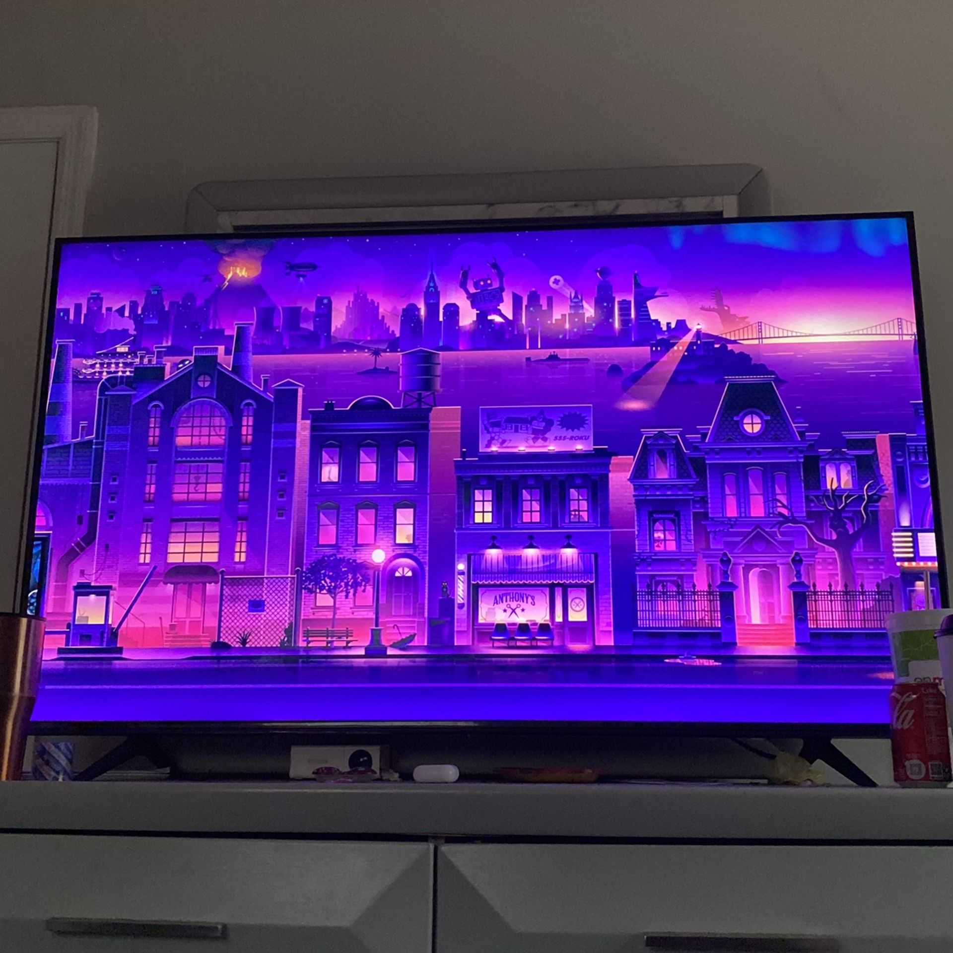 65 Inch Hisense tv