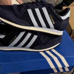 Adidas 10 1/2 MENS GALAXY OG