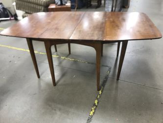 Mid century Drexel kitchen table