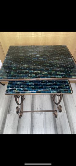 Nesting Tables