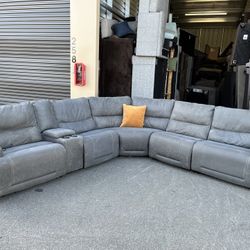 Sectional Couch 