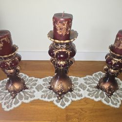 Elegant Holder Set- Perfect For Any Space