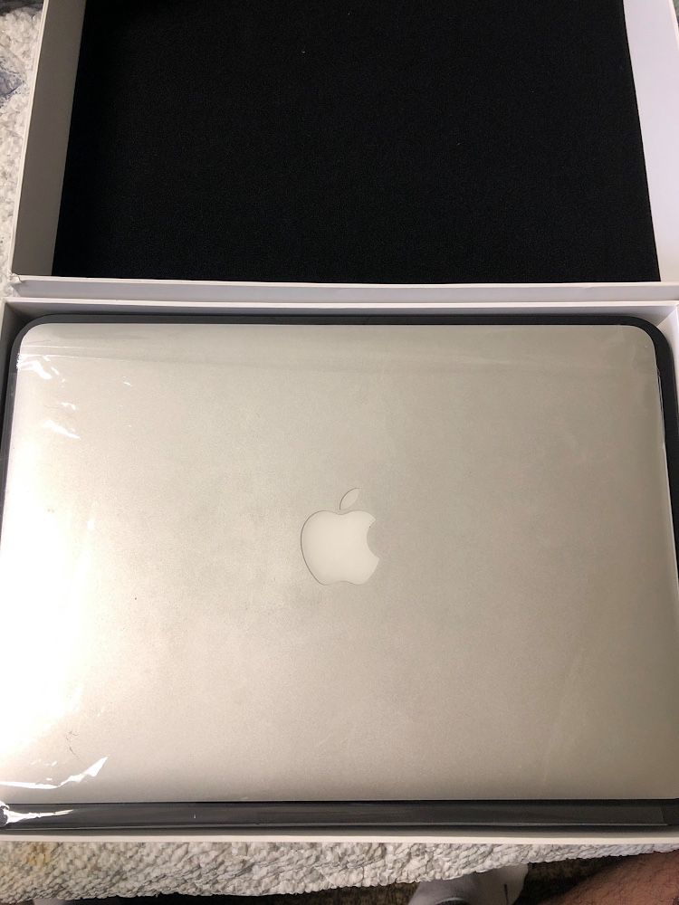 MacBook Air 2014 early 13.3inch 256gb