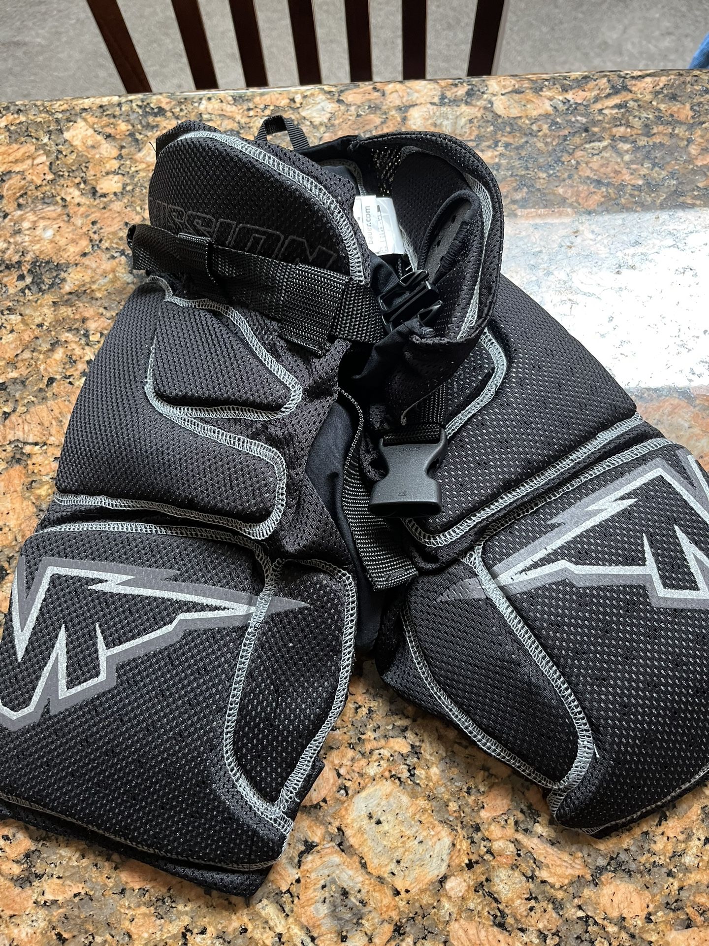 Mission Youth Roller Hockey Girdle Medium Used