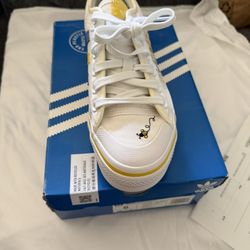 Girls Adidas Sneakers 