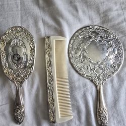 Vintage Brush Set 