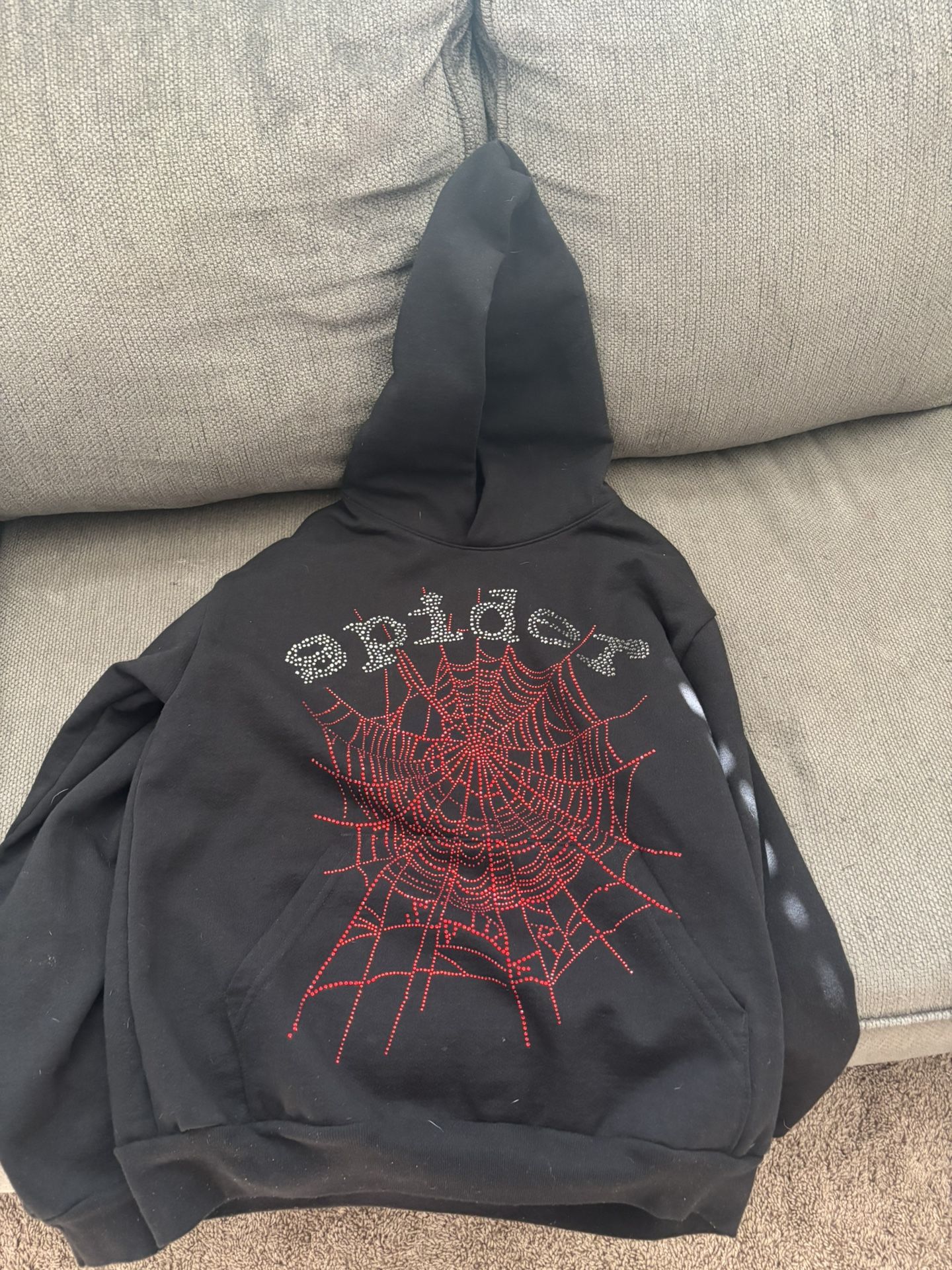 Men’s medium spider hoodie 