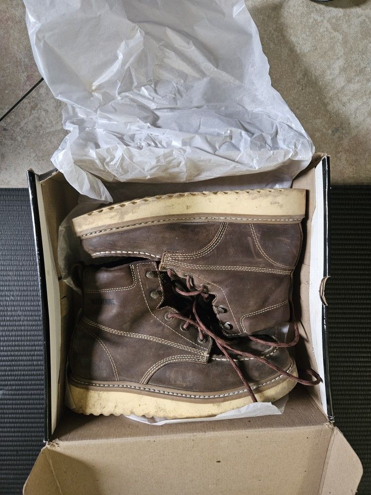 Men's Wolverine Work Boots  Size 11.5