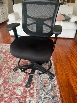 Tall office chair