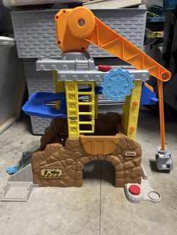 Fisher Price Little People Construction Set