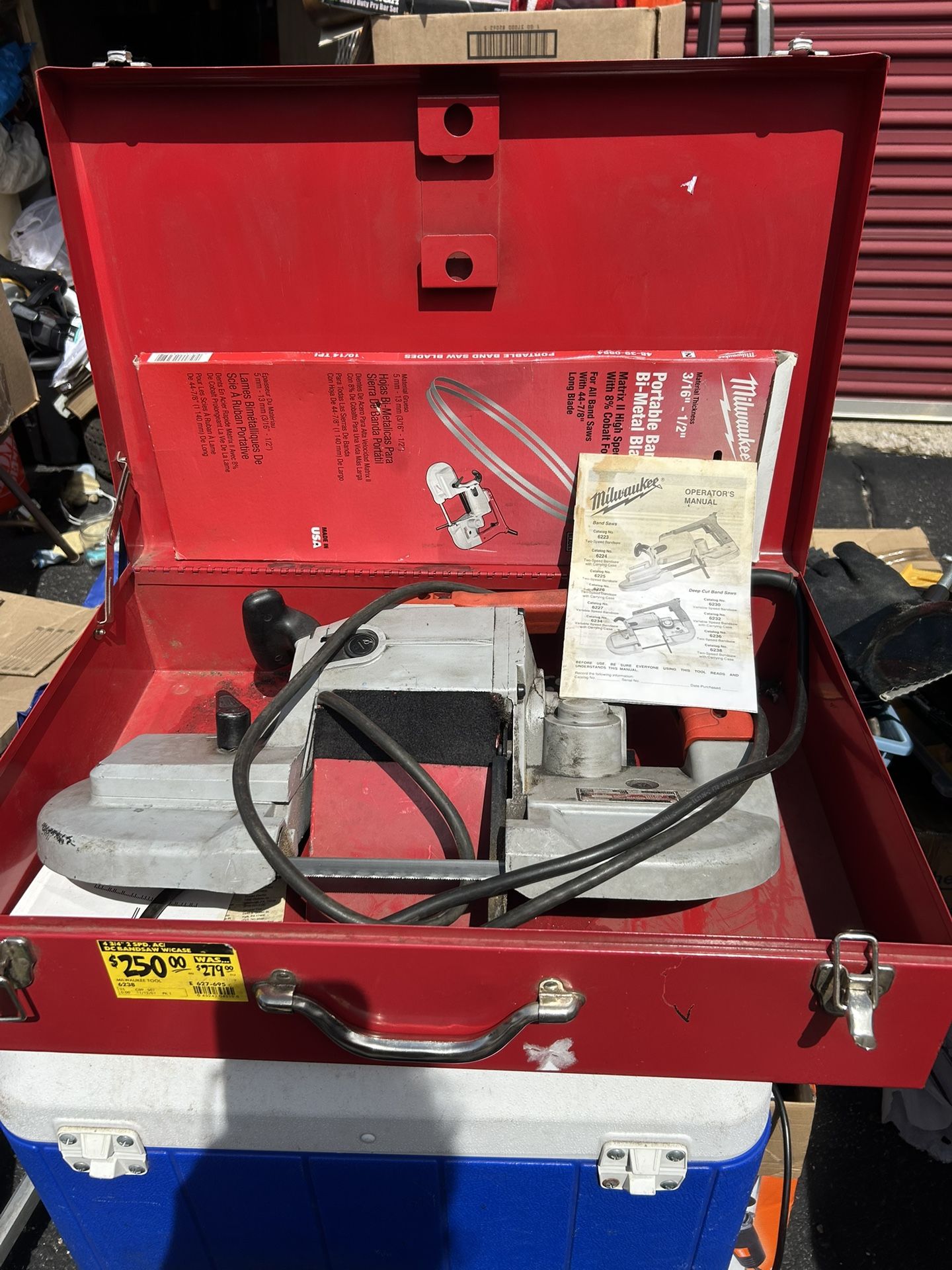 Milwaukee 2 Speed Bandsaw