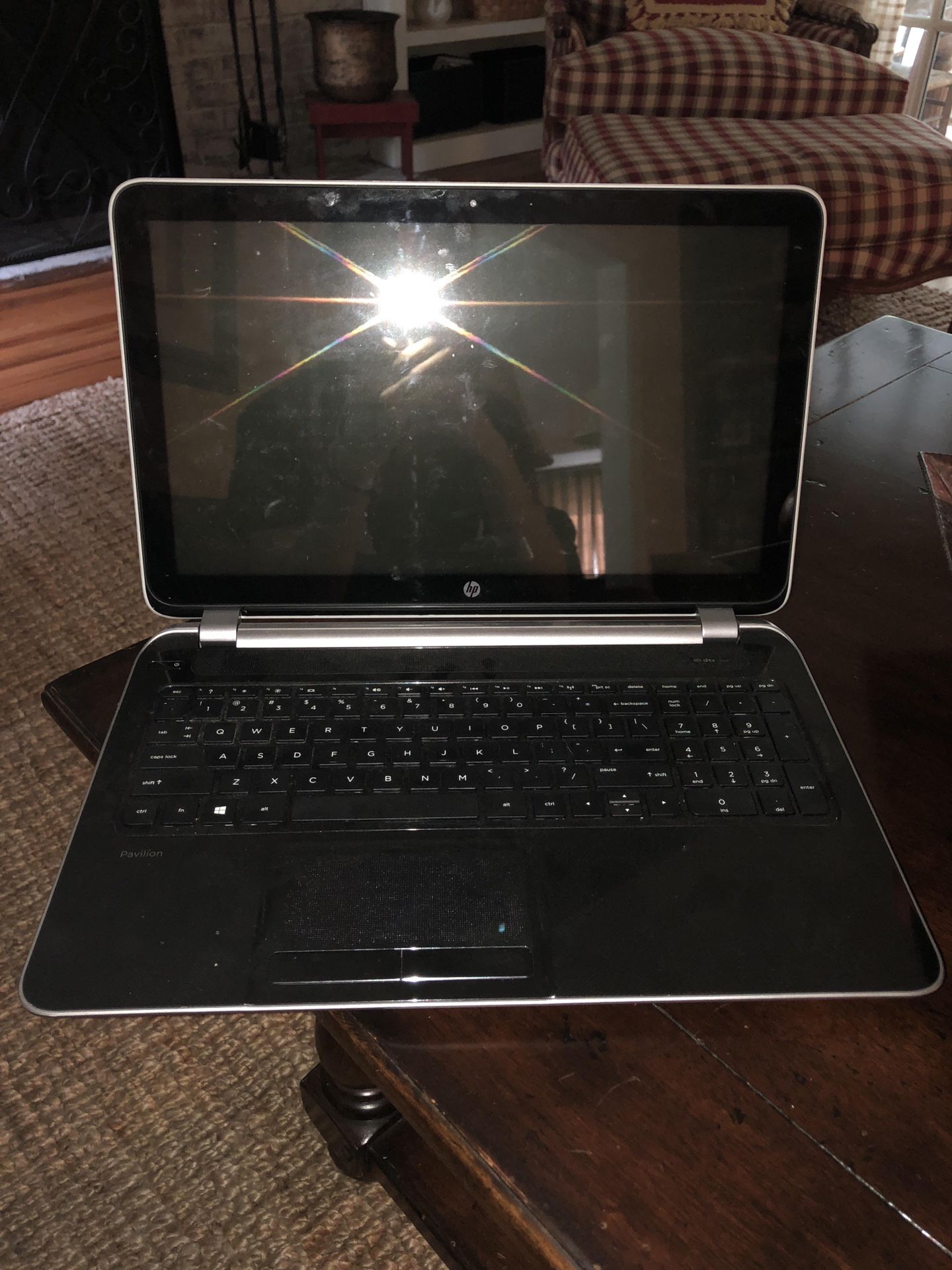 HP PAVILION TOUCHSMART 15 NOTEBOOK PC