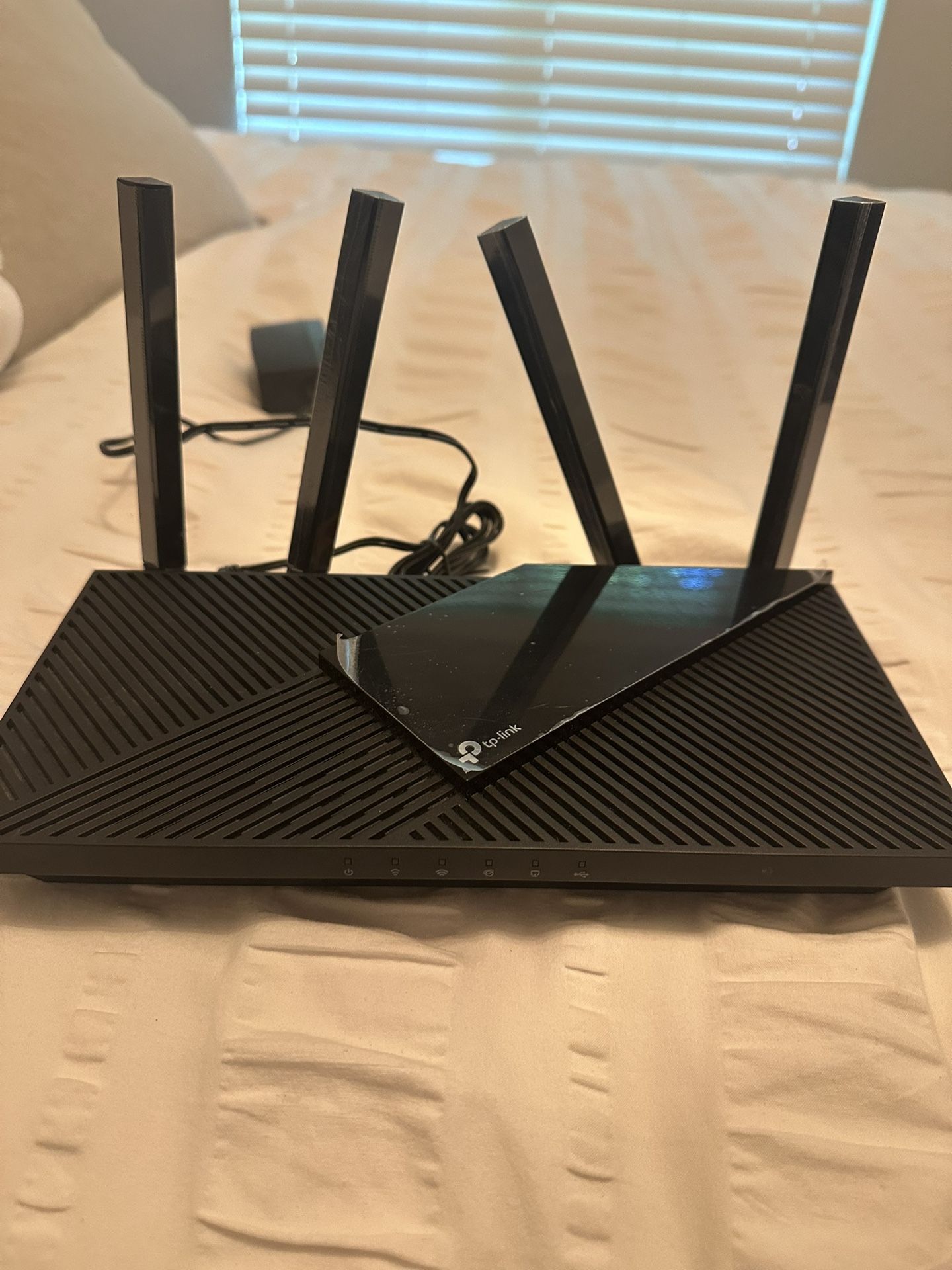 TP link AX21 Router