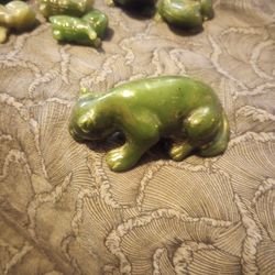 JADE HAND CARVED PANTHER 
