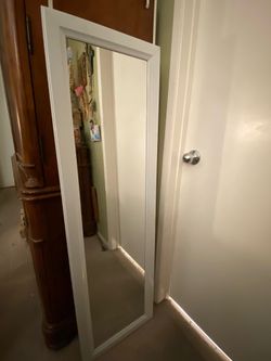 Mirror White Frame