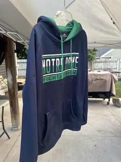 Notre Dame Fighting Irish Hoodies Sweater // Size Large