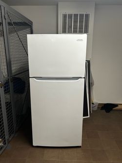 Frigidaire refrigerator