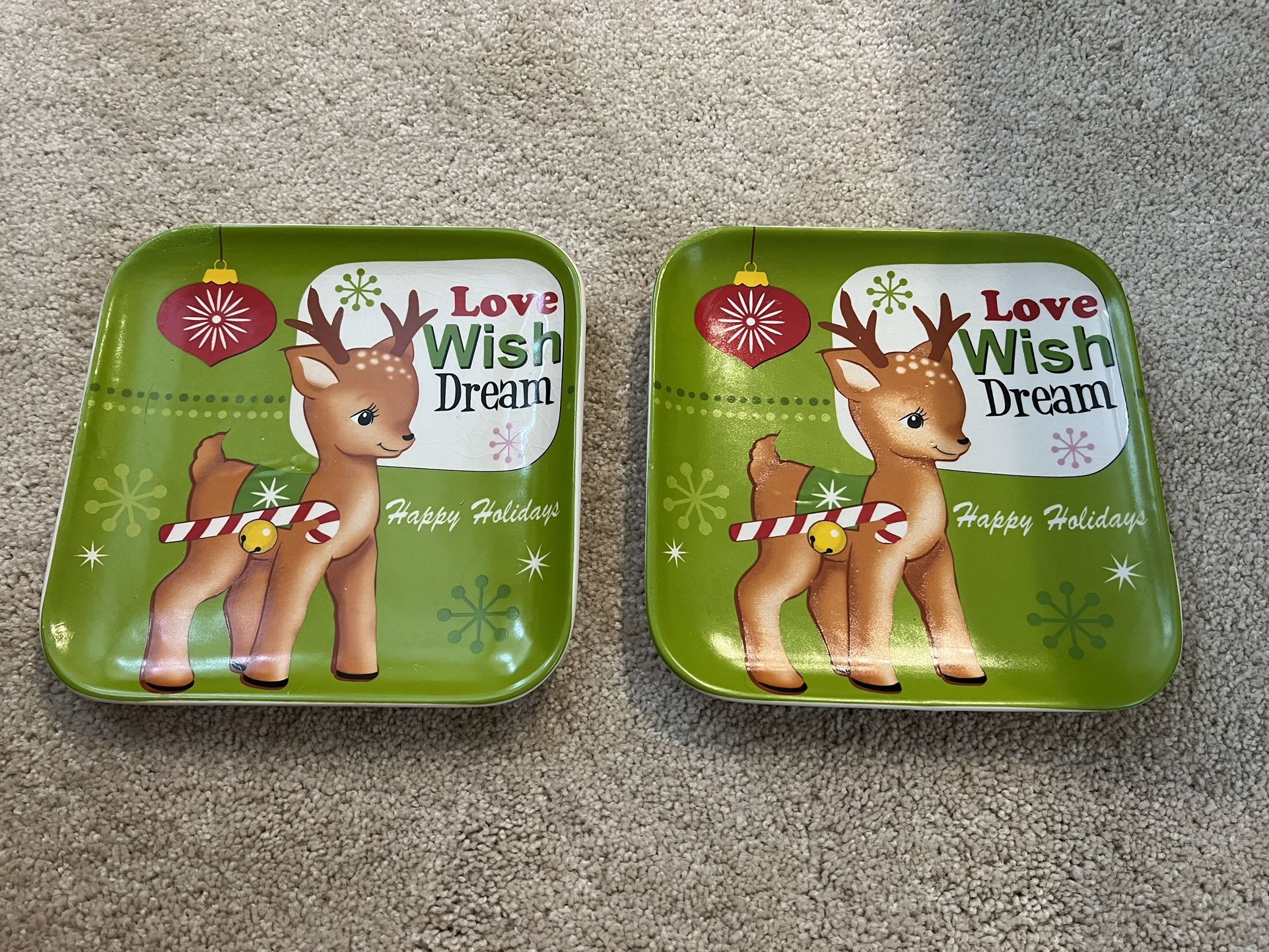 Vintage Christmas Plates Reindeer Deer Love Wish Dream Happy Holidays Set of 2. Precious!!