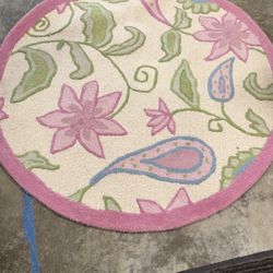 Safavieh Kids hand-tufted wool blend round area rug