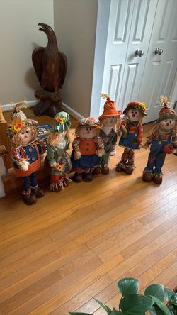 Set of 6 Fall Scarecrow Figurines