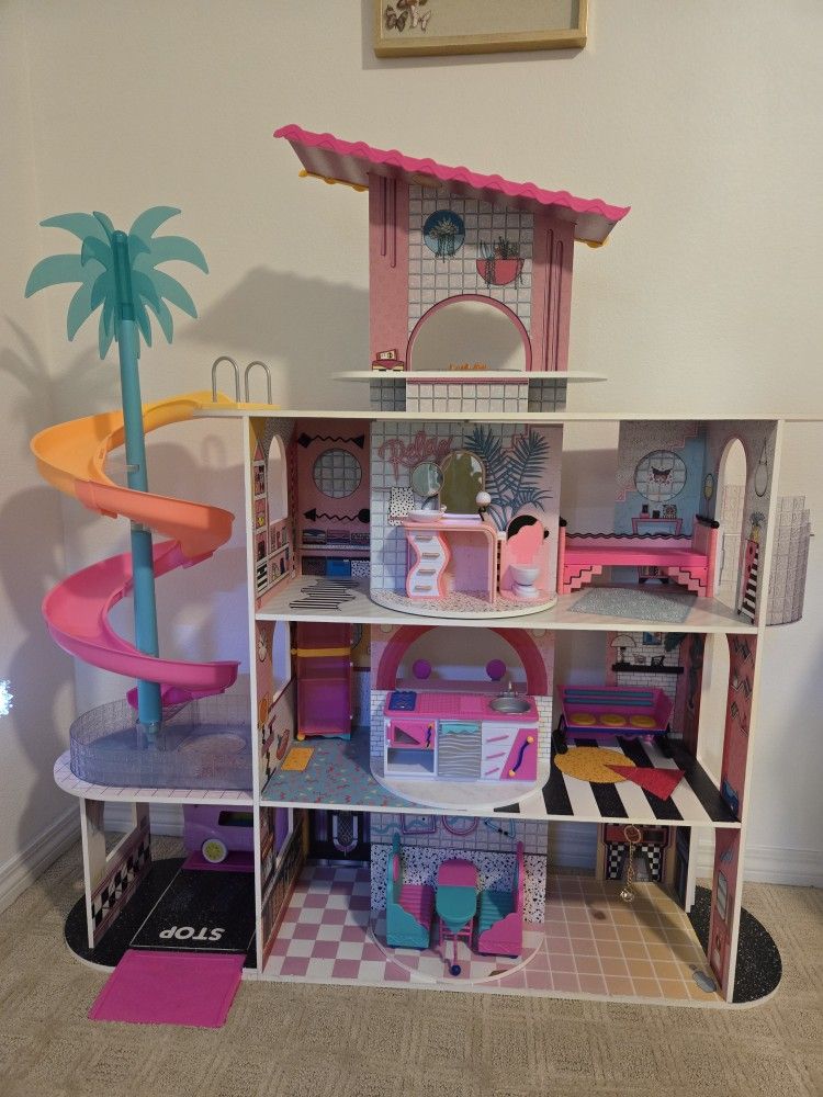 LOL Doll houses