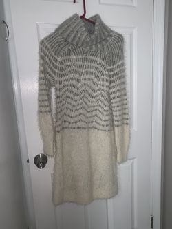 Winter Dress Neck High Fleece Style Soft Size Small 