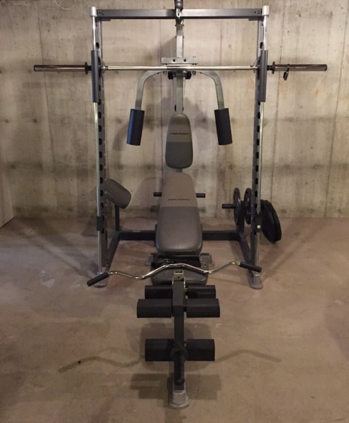 C840 Proform smith machine good condition
