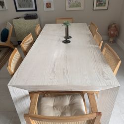 Modern Solid Wood Dining Table