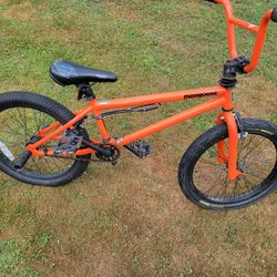 Moongoose Bmx 20" Bike