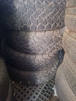 TIRES LT275/70/18
