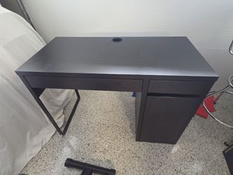 Desk for home office or bedroom