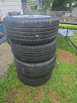 Acura 2004-2006 TL tire