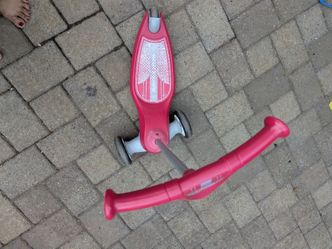Hurry. Free Radio flyer kids. Read description