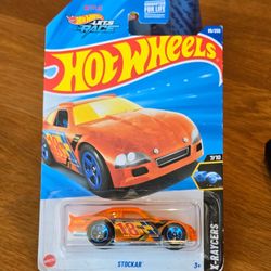 Hot Wheels Stockar X Raycers