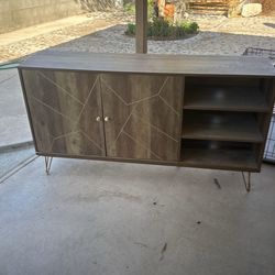 59” TV Stand / Media Console – Washed Oak & Gold
