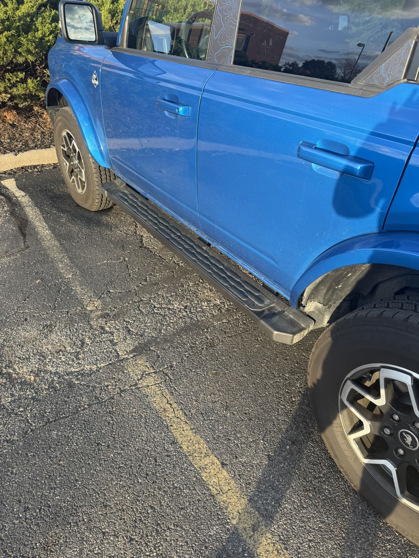 Ford Bronco 2021+ OEM Tube Step Bar 4 Door