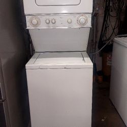 Elect Stack Wash Dryer