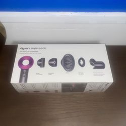 *BEST OFFER* Dyson Supersonic Hairdryer