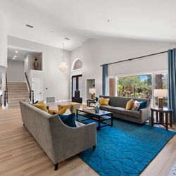 Bernhardt Palisades 108 In Grey Sofas (2)