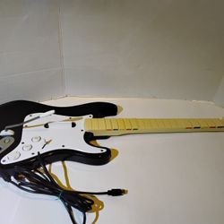 Fender Stratocaster Wired Guitar For Xbox 360 Rock Band Untested 