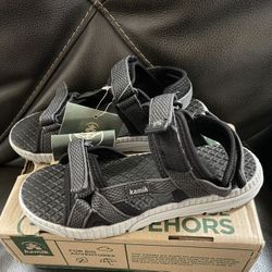 Kamik Sandals