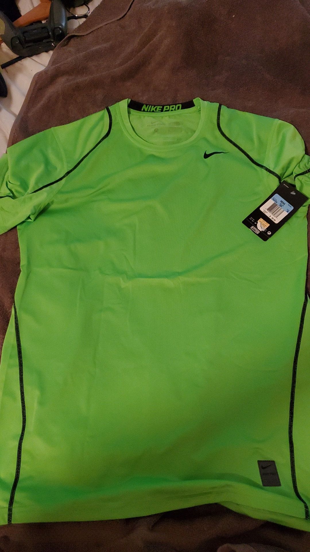 Nike mens pro neon Green shirt medium