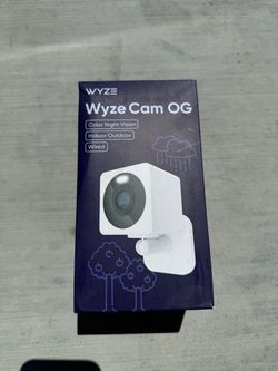 Cam OG, Wired Indoor/Outdoor 1080p HD Smart Home Security Camera with Built-In Spotlight