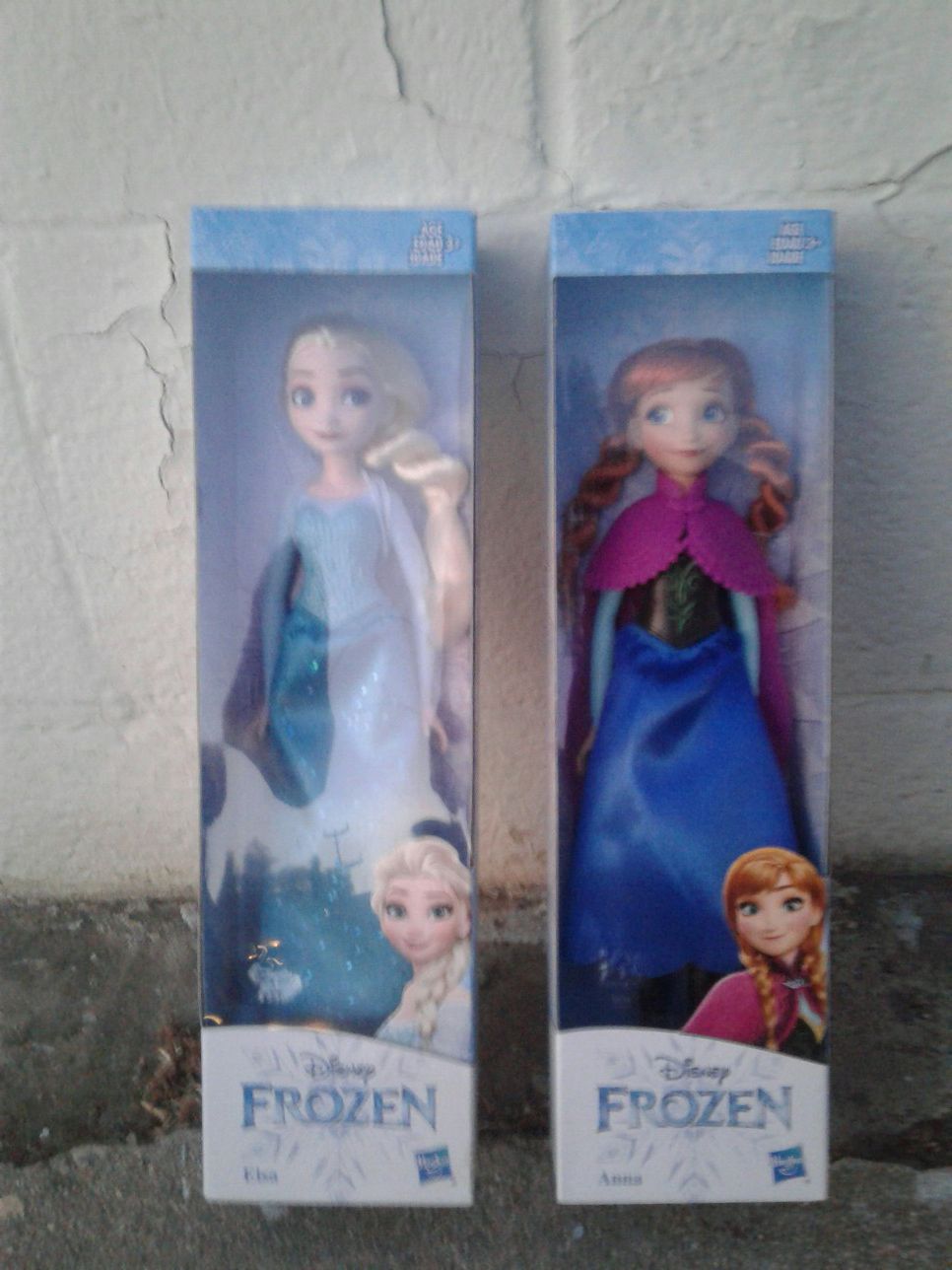 NEW 12in FROZEN ELSA and ANA Dolls