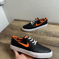 Nike Stefan Janoski x NBA Knicks 2019 - BQ6397-024 size 9.5 Shoes Sneakers