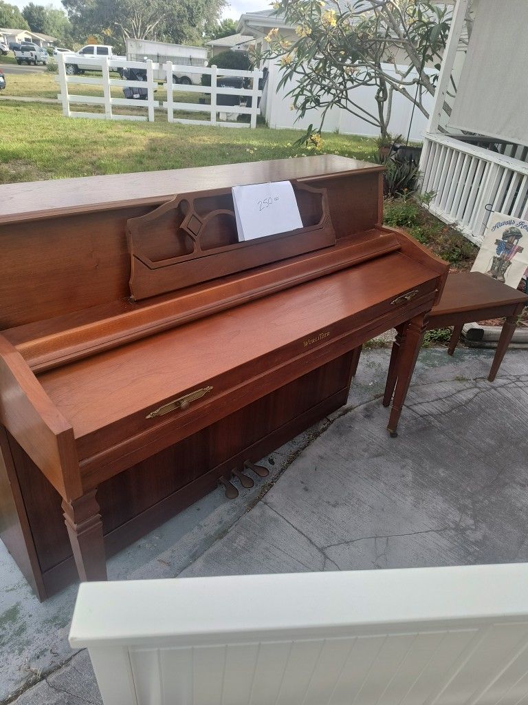 Piano