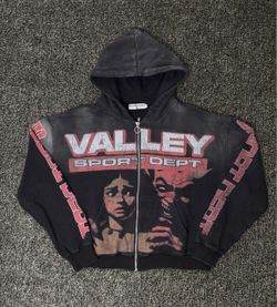 Valley Zip-Up Hoodie size M