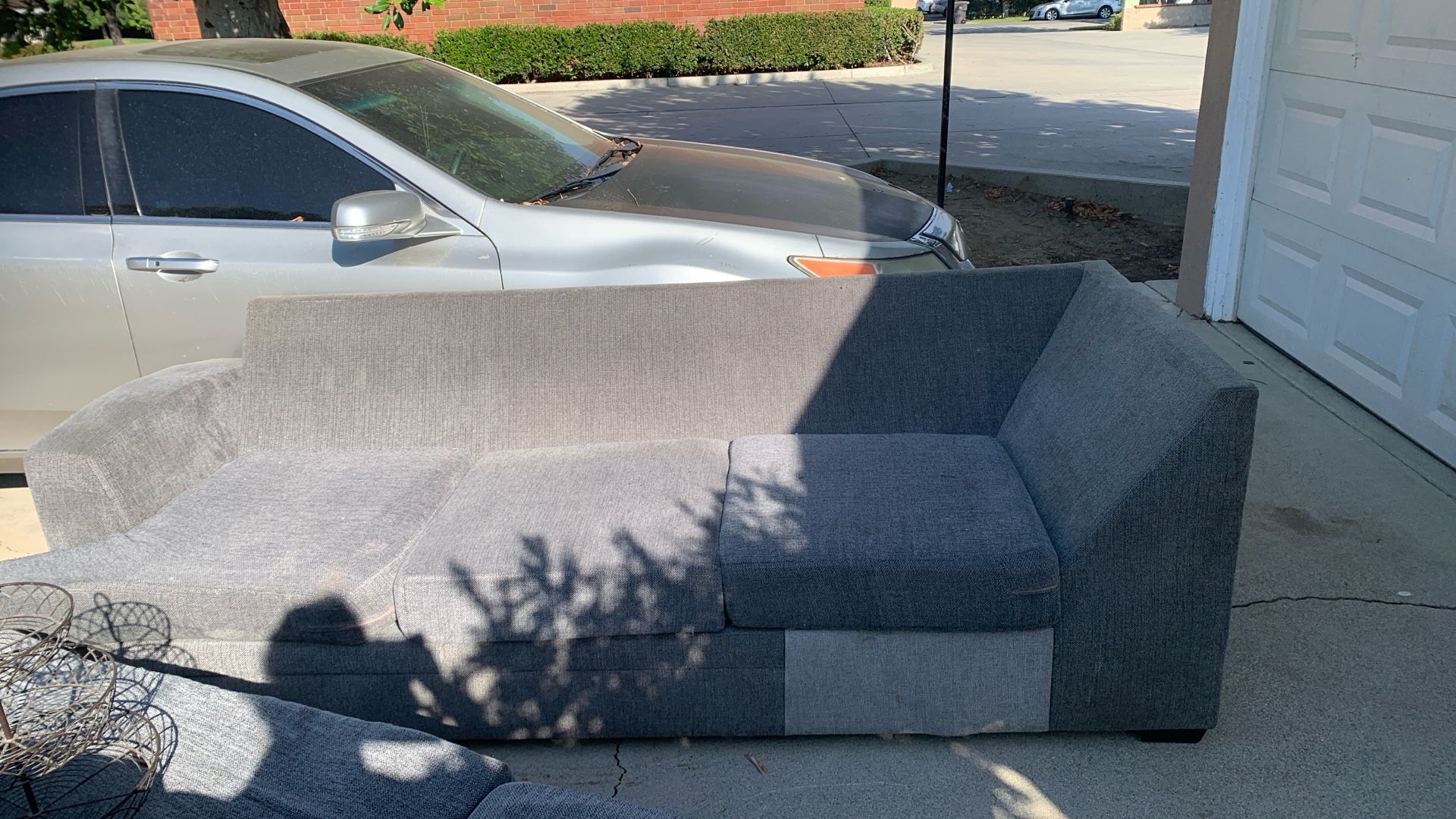 Self sofa, grey sofa
