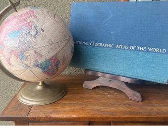collectors, edition, Atlas World Globe on stand Vintage National Geographic collectors, edition, Atlas